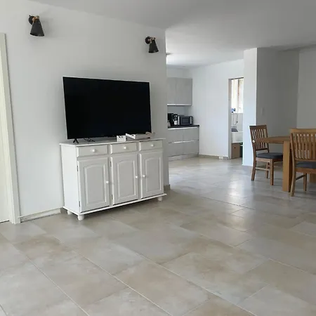 Apartment Eden Olmedo